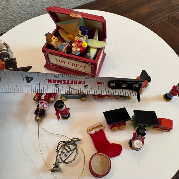 Vintage miniature plastic toy chest wooden toys train rocking horse accessories - Picture 5 of 10